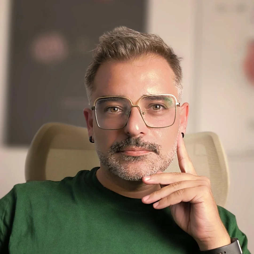 Edu Martínez, retrato personal